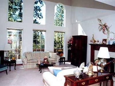 River Cove Elegant Waterfront Bed & Breakfast Post Falls Eksteriør bilde