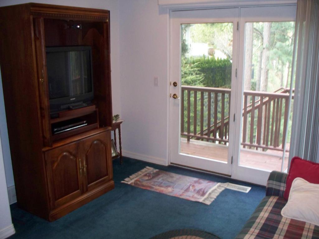 River Cove Elegant Waterfront Bed & Breakfast Post Falls Rom bilde