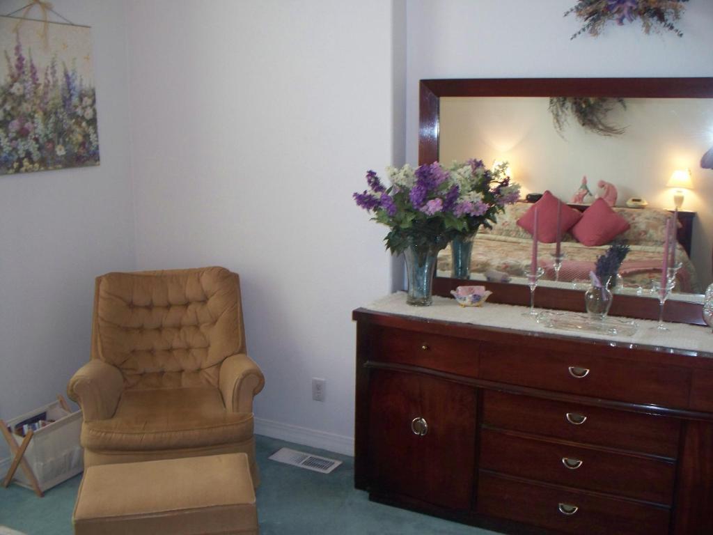 River Cove Elegant Waterfront Bed & Breakfast Post Falls Rom bilde