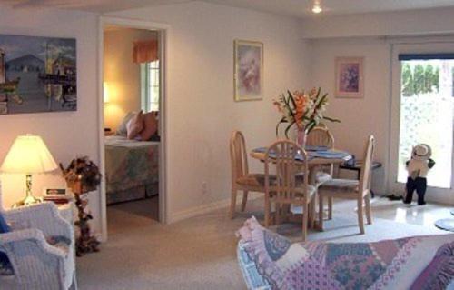 River Cove Elegant Waterfront Bed & Breakfast Post Falls Eksteriør bilde